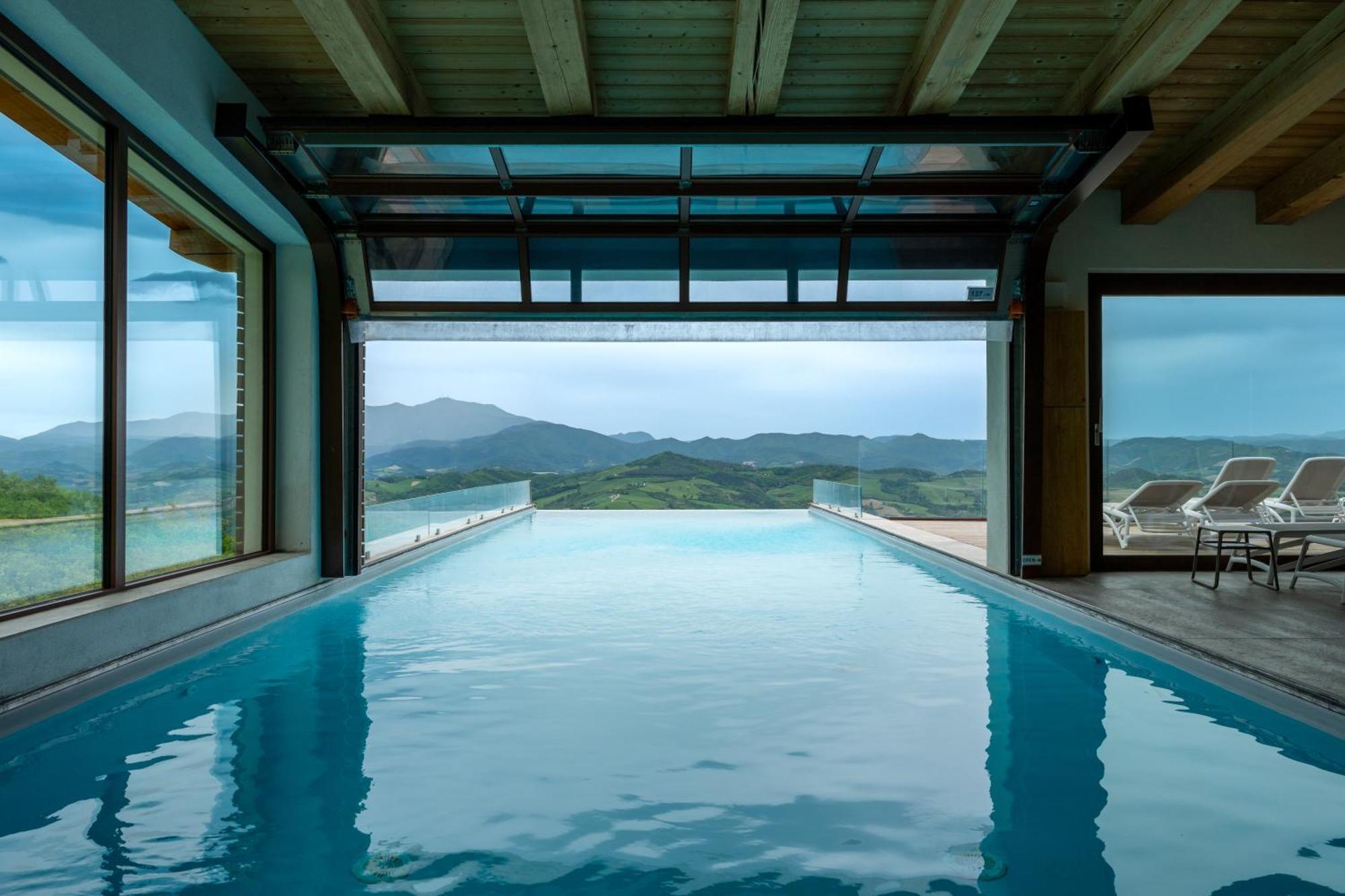 Aura Relais Hotel Urbino Exterior photo