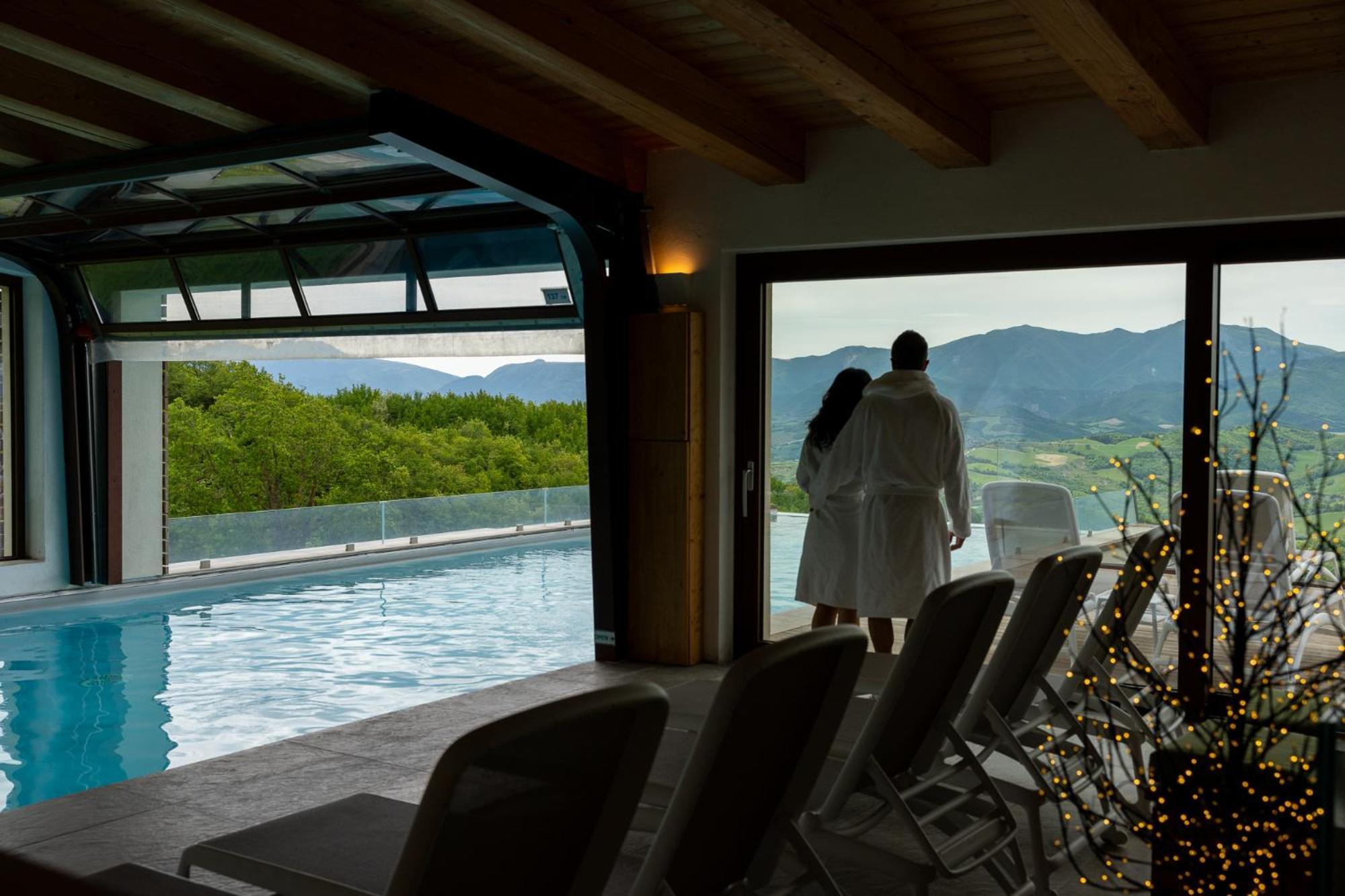 Aura Relais Hotel Urbino Exterior photo