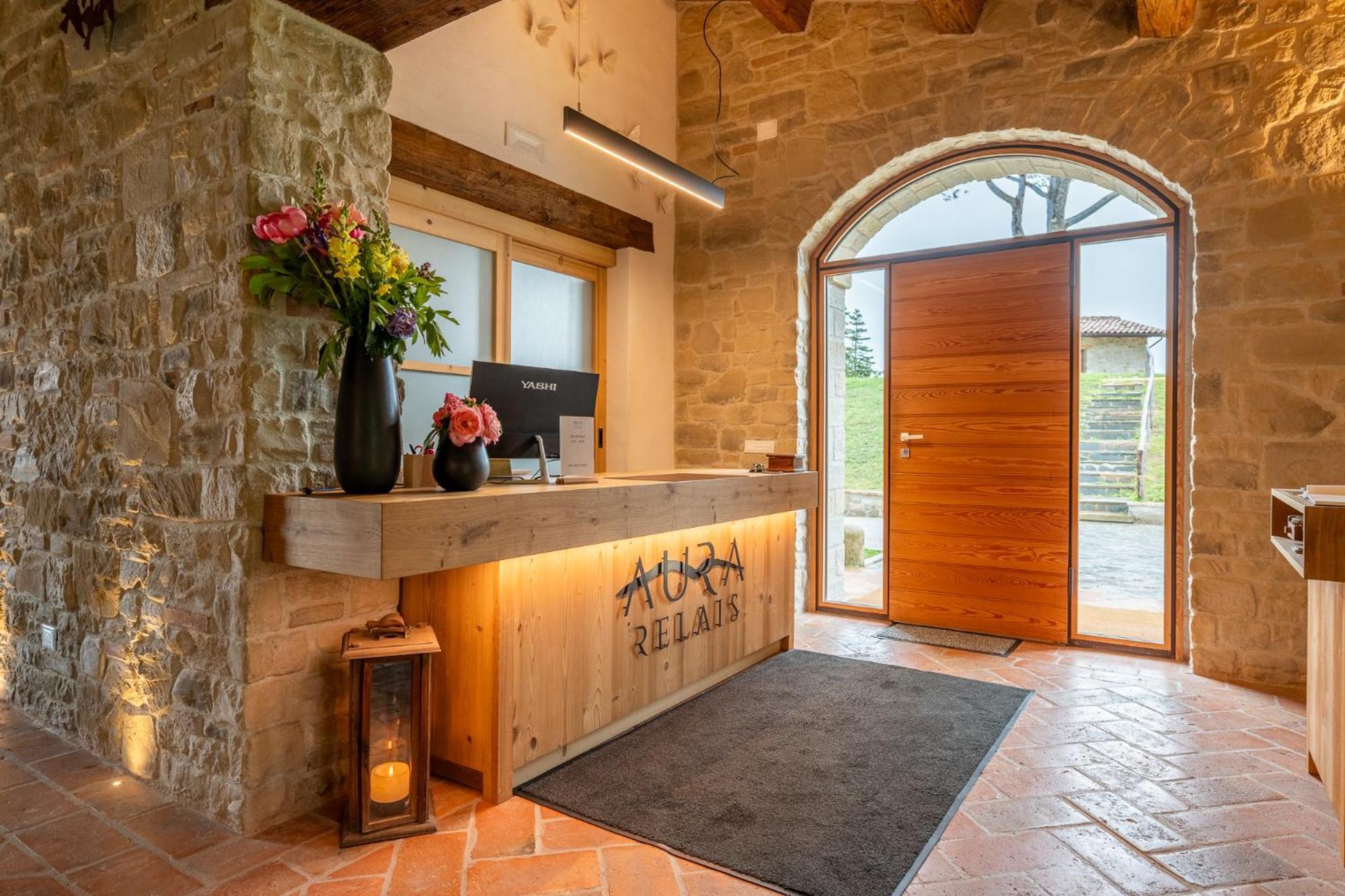 Aura Relais Hotel Urbino Exterior photo
